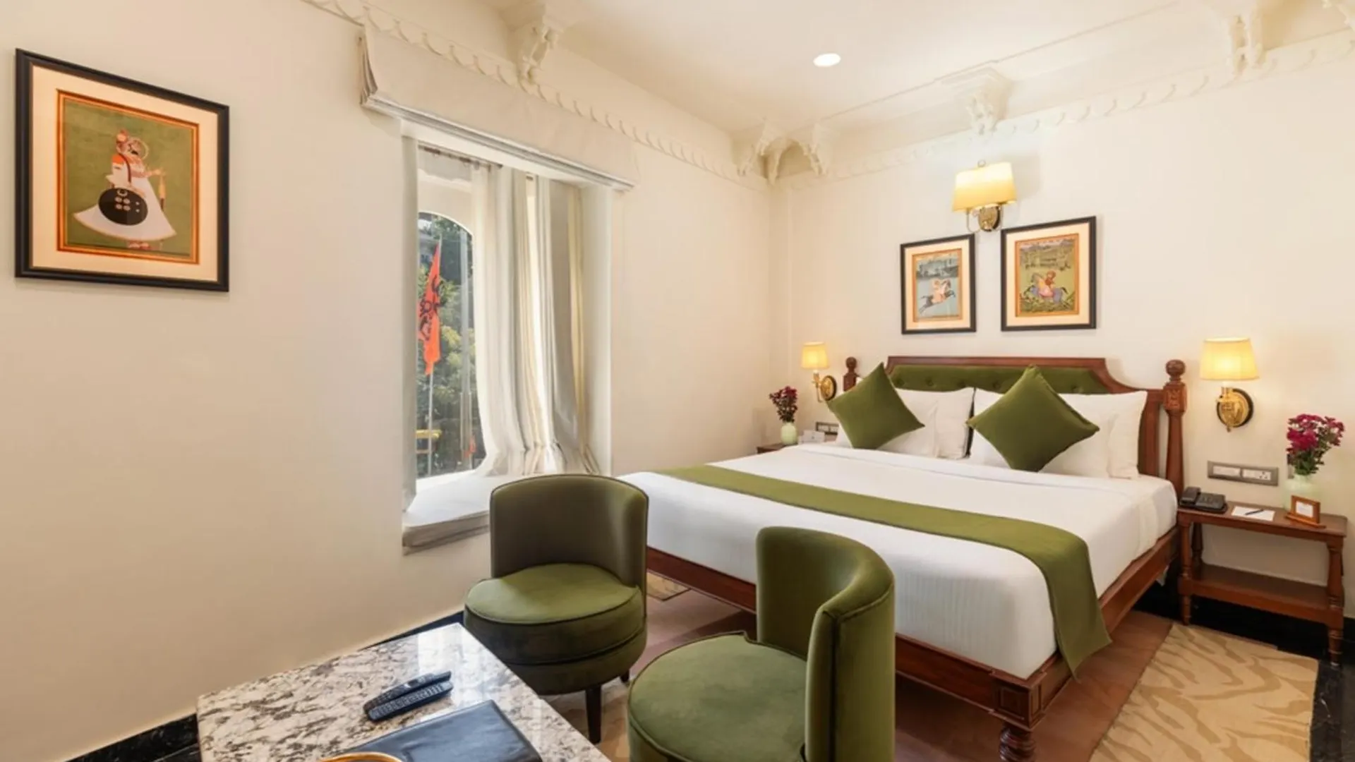 ****  Chunda Haveli Hotel Udaipur India